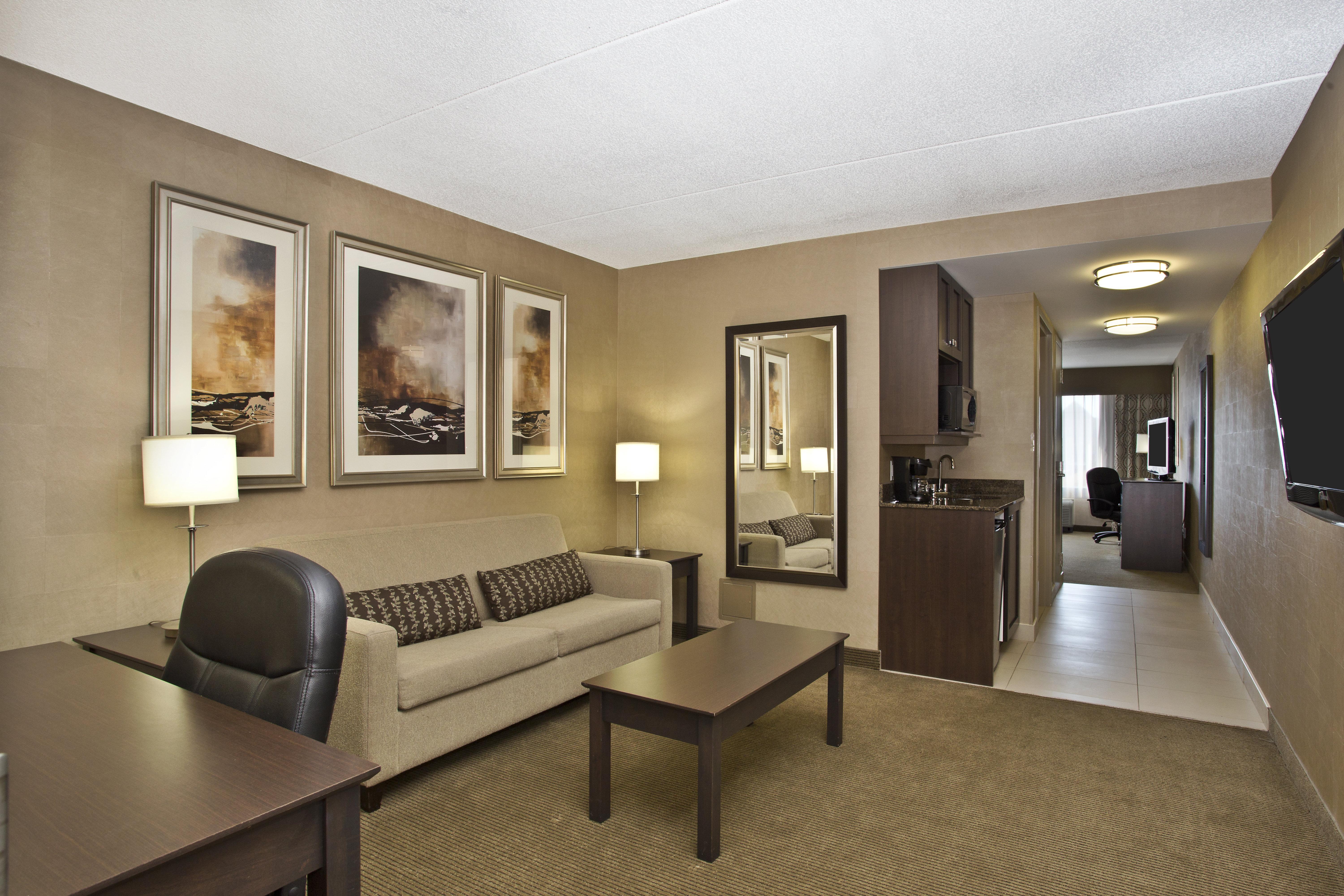 Holiday Inn Express Kingston Central By Ihg Exterior foto